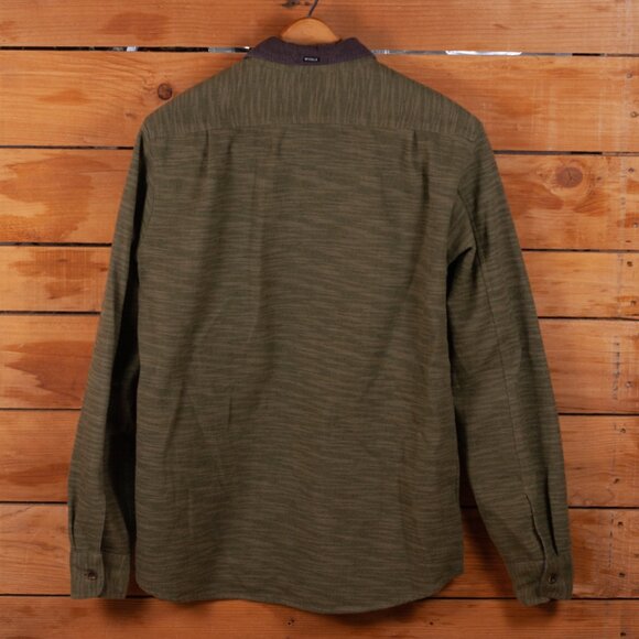 Vissla E-Cozy Polar Flannel Button Down Shirt in Green - Men's MD - Picture 2 of 9